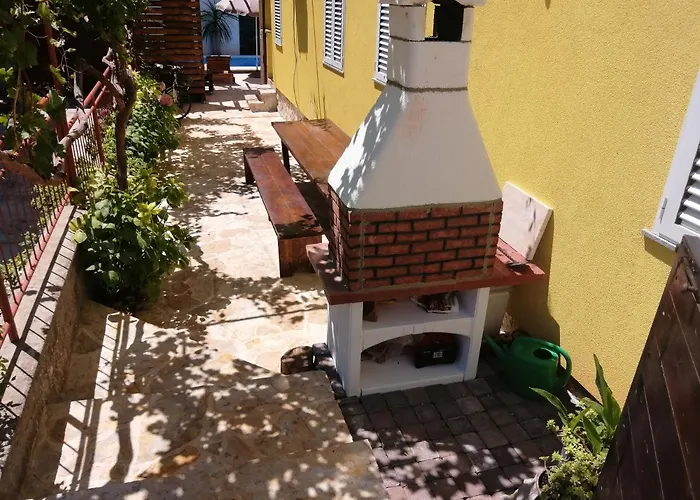 Charming In With Private Pool - 66 M² Daire *