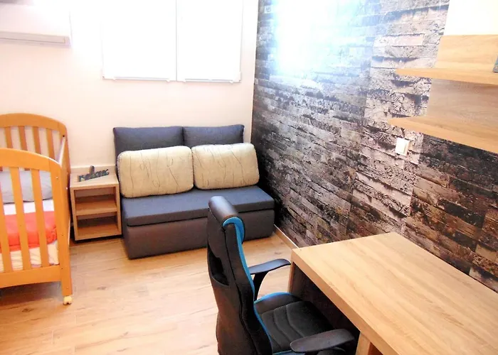 Charming In With Private Pool - 66 M² *